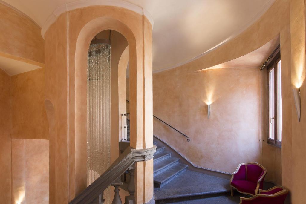 Fotografie z fotogalerie ubytování Hotel Teatro Pace v Římě
