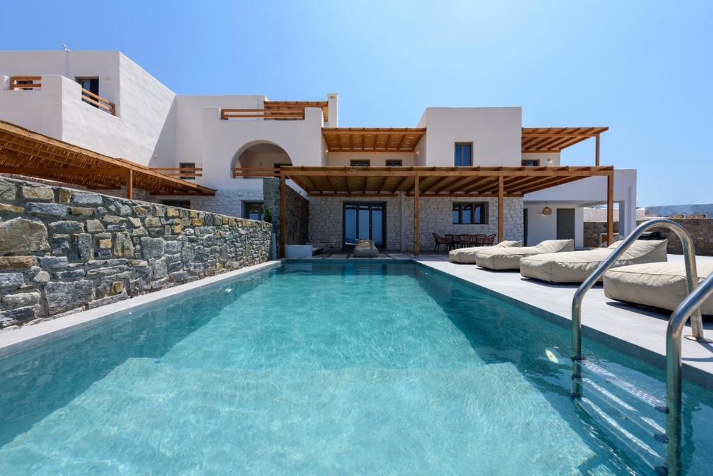 Bassein majutusasutuses Aegean Gem Villa with private pool in Paros või selle lähedal
