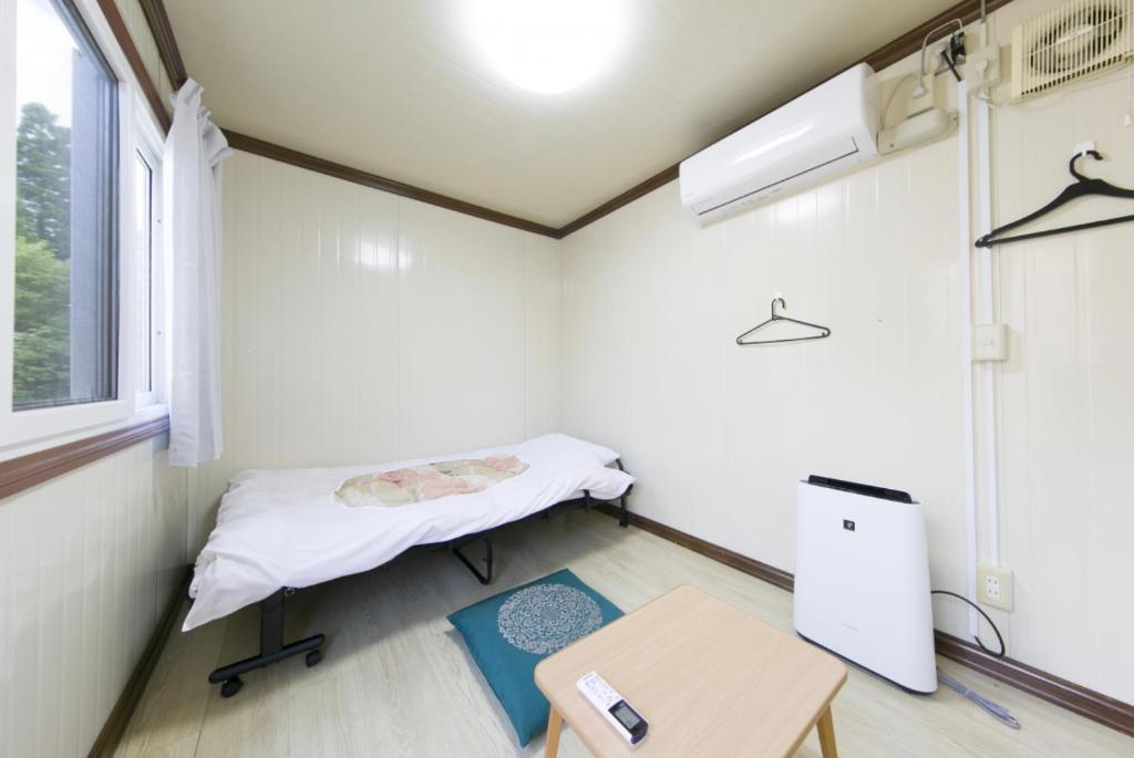 Krevet ili kreveti u jedinici u okviru objekta コンテナハウス通天