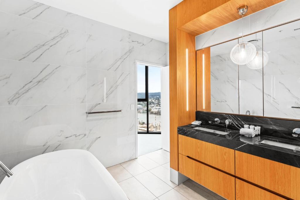 Brisbane One Apartments by CLLIX - Resim 2