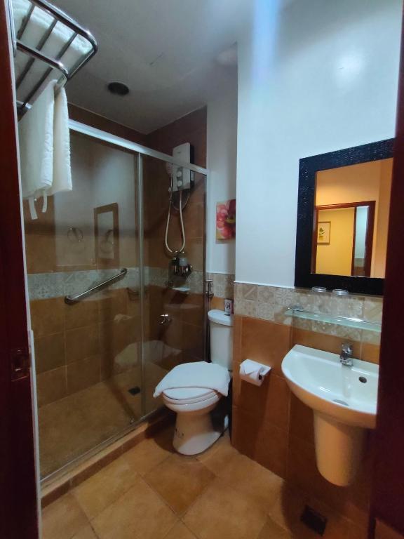Koupelna v ubytování LaVie Hotel