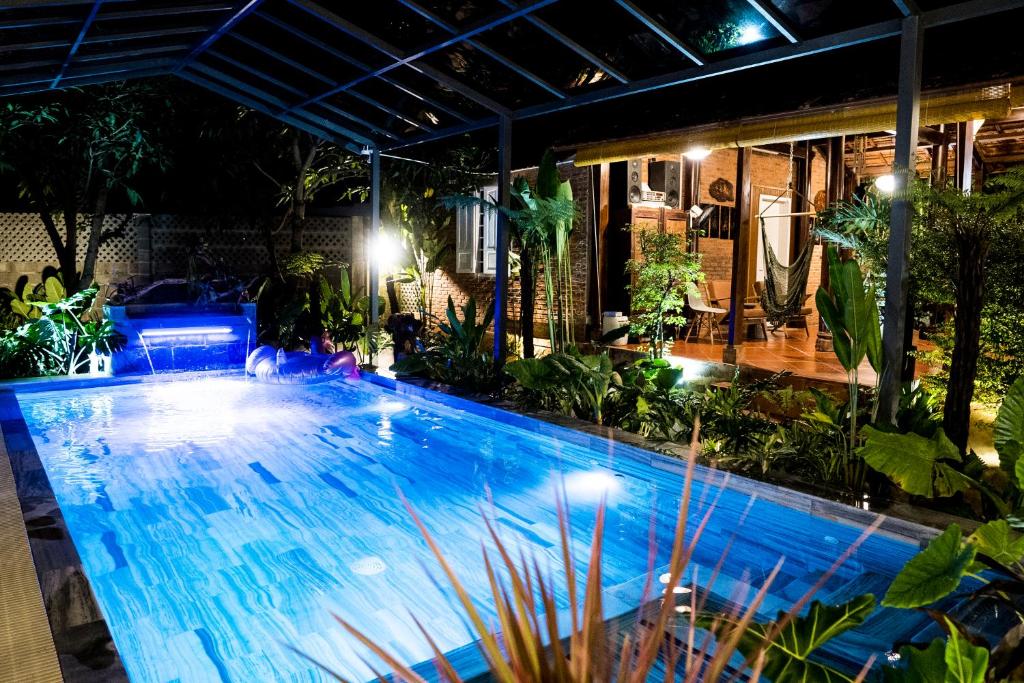 Hồ bơi trong/gần Eco House Villa