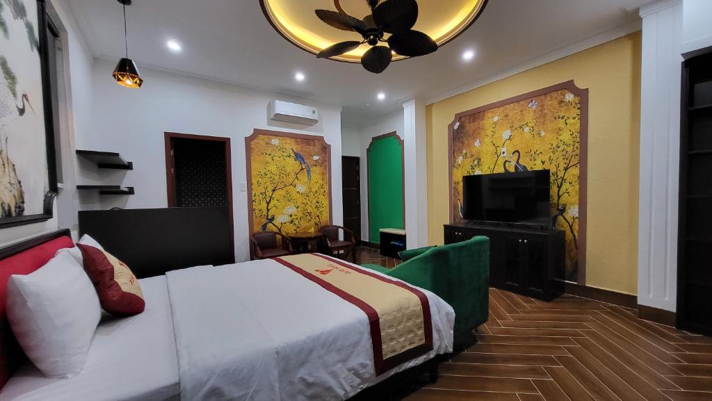 RUBY HOTEL Vĩnh Long - Suite Mit Balkon