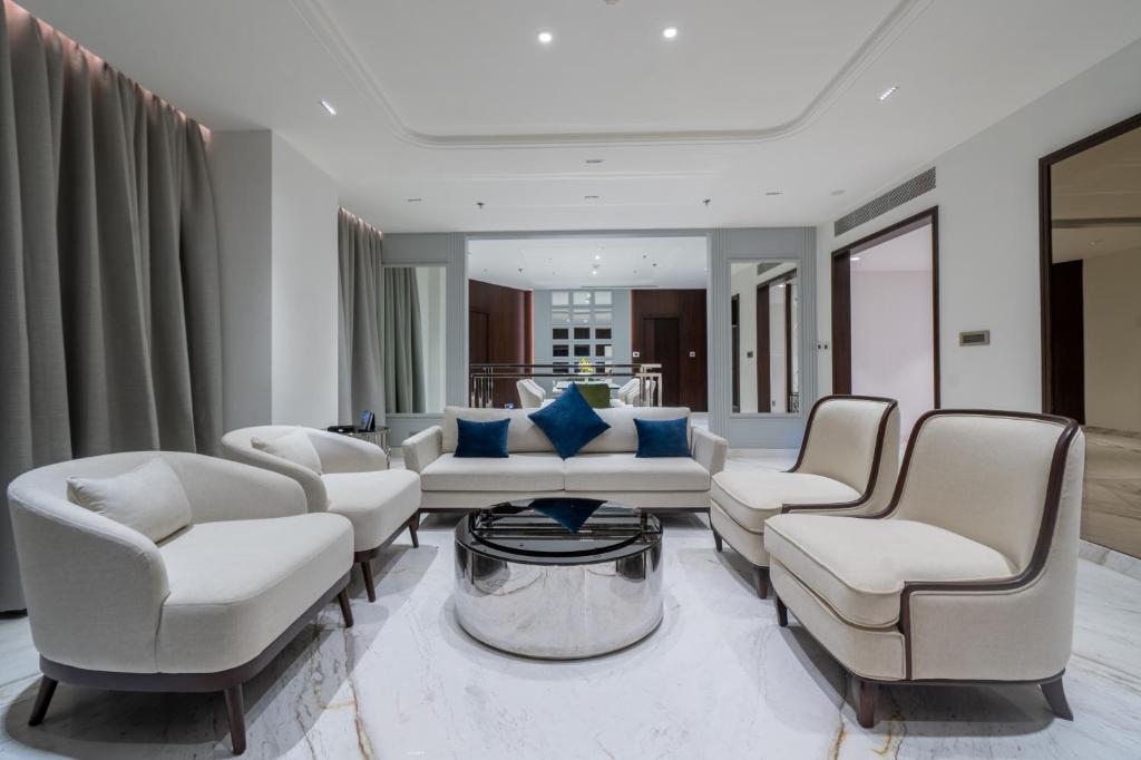 Taj Deccan - Presidential Suite