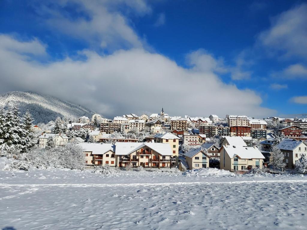 Villard je t'aime - Résidence Les Tennis - 2 Appartements 2 pièces 5 p et 6 p v zime