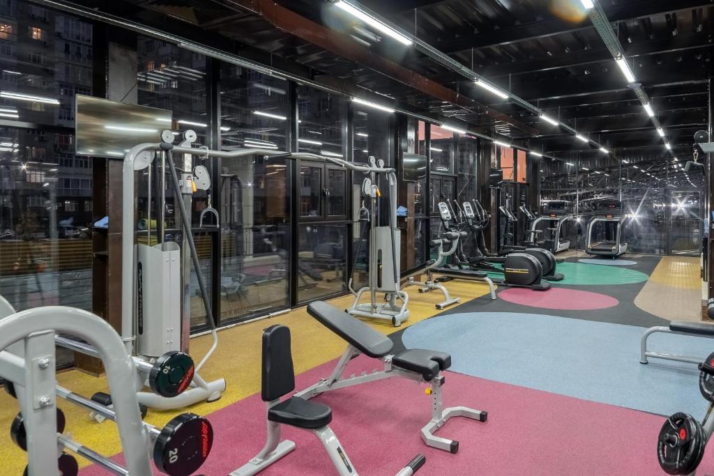 Fitness centrum a/nebo fitness zařízení v ubytování Jannat Regency