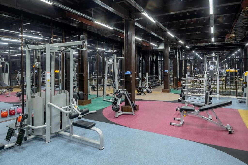 Fitness centrum a/nebo fitness zařízení v ubytování Jannat Regency