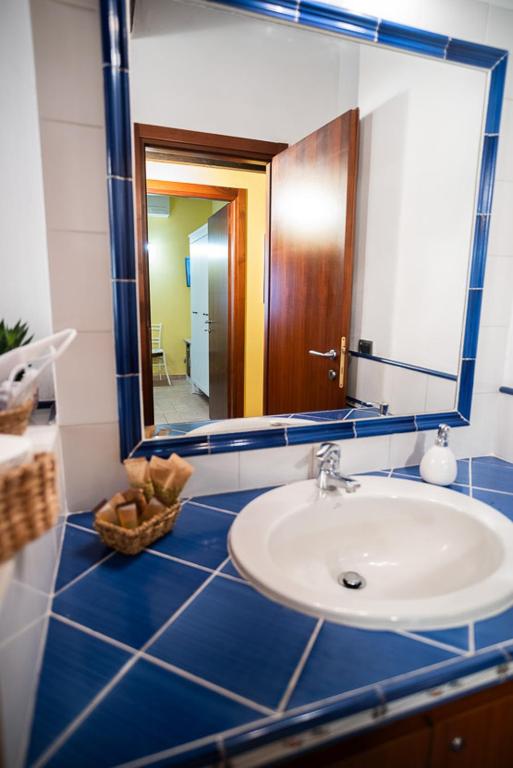 Koupelna v ubytování Casa Lidia Gavi