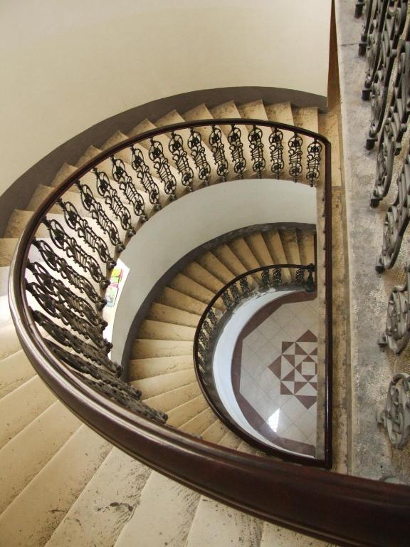 Summertime Apartments - 1