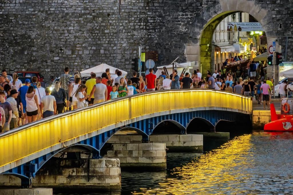 Summertime Apartments - 12