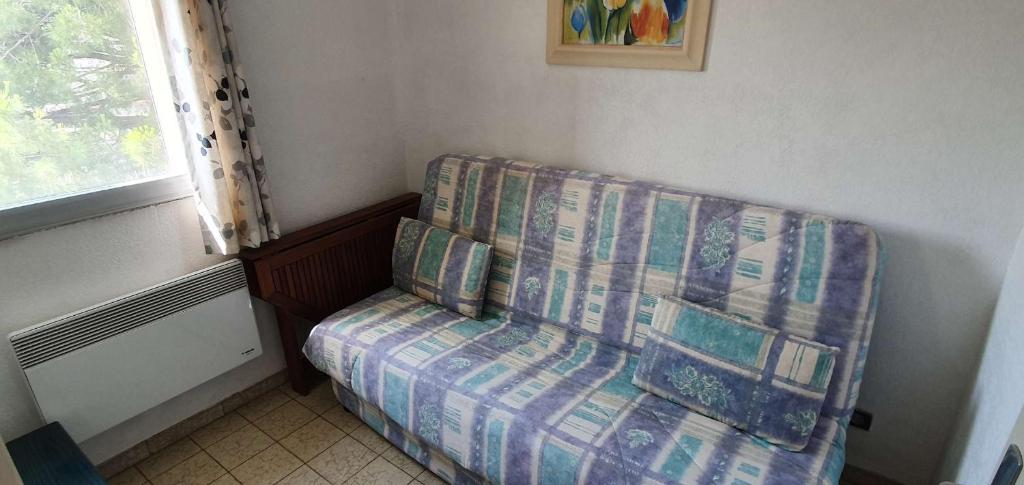 Część wypoczynkowa w obiekcie 096 Roches Noiires A26