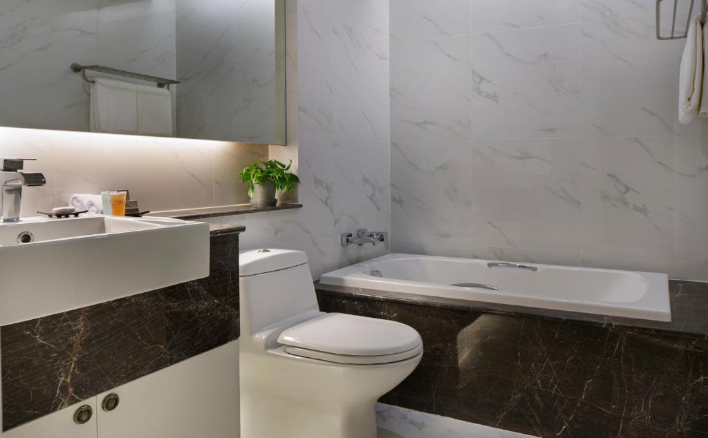 
One-Bedroom Platinum Suite
