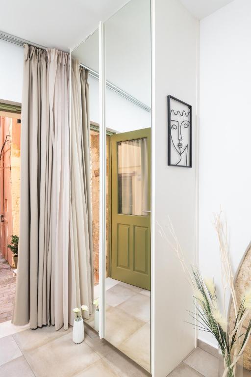 Elia Portou Luxury Residence - Resim 10