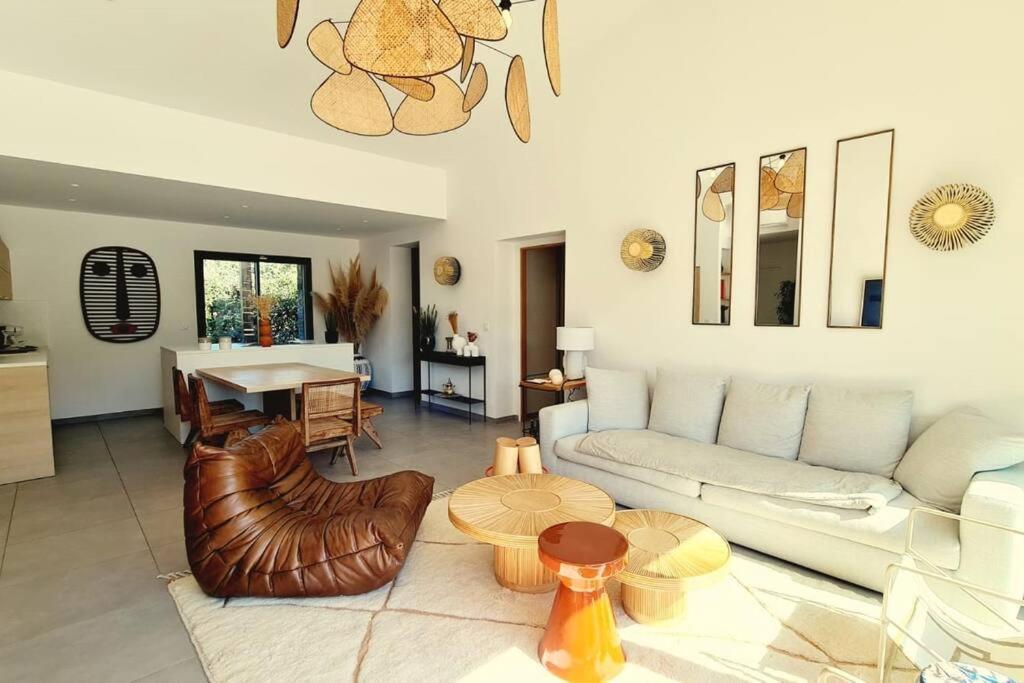 Photo de la galerie de l'établissement Belle villa 6/7 pers, piscine privée Cala Rossa, à Lecci