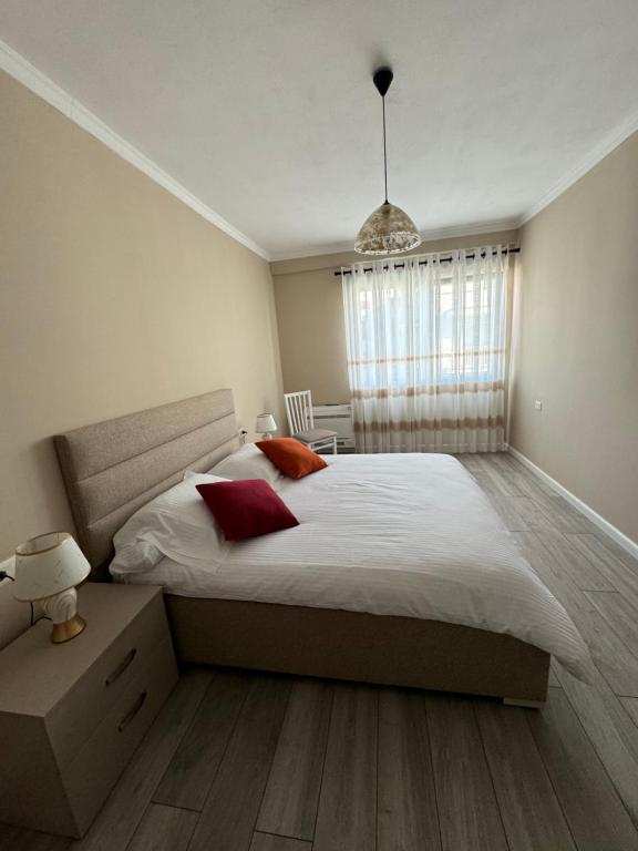 Cozy Flat Appartments in Tirana - Image 2