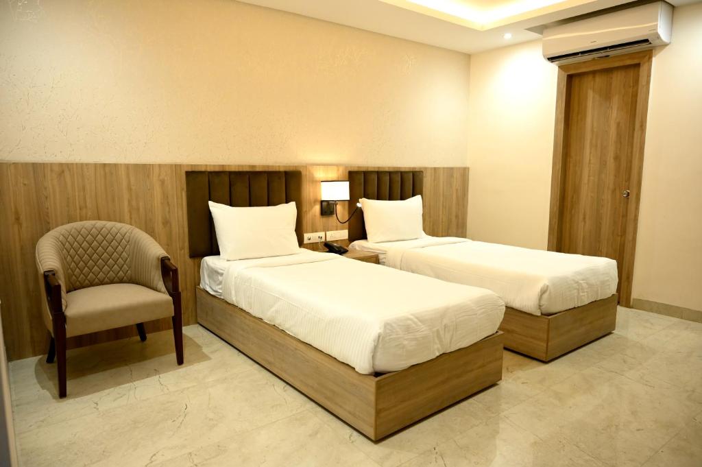Hotel The Avoir Asansol - 豪华双人或双人间，带城市景观