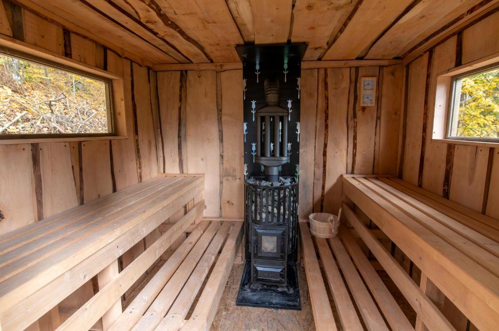 Fotografie z fotogalerie ubytování Esigman - log cabin in Transylvania v destinaci Filia