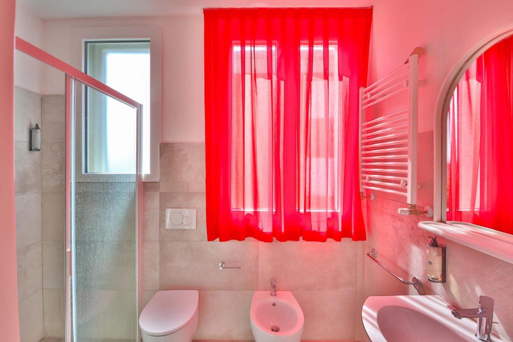 Koupelna v ubytování Ciccio Hotel
