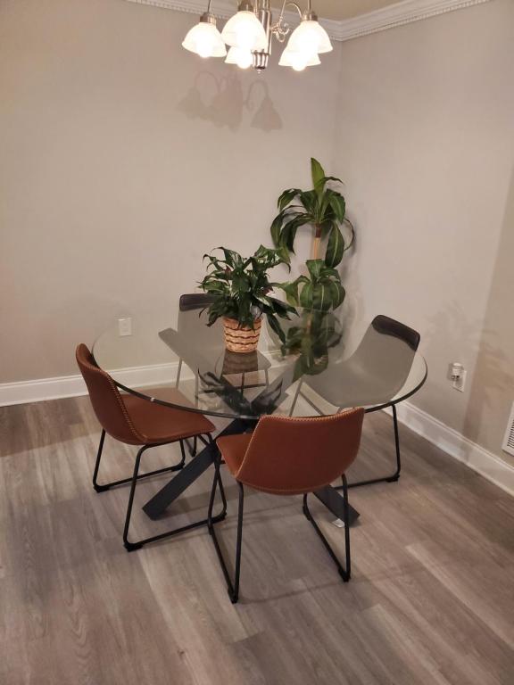 Fotografie z fotogalerie ubytování RM2 - 1bdr 1bath Cozy ensuite shared Condo v destinaci Atlanta