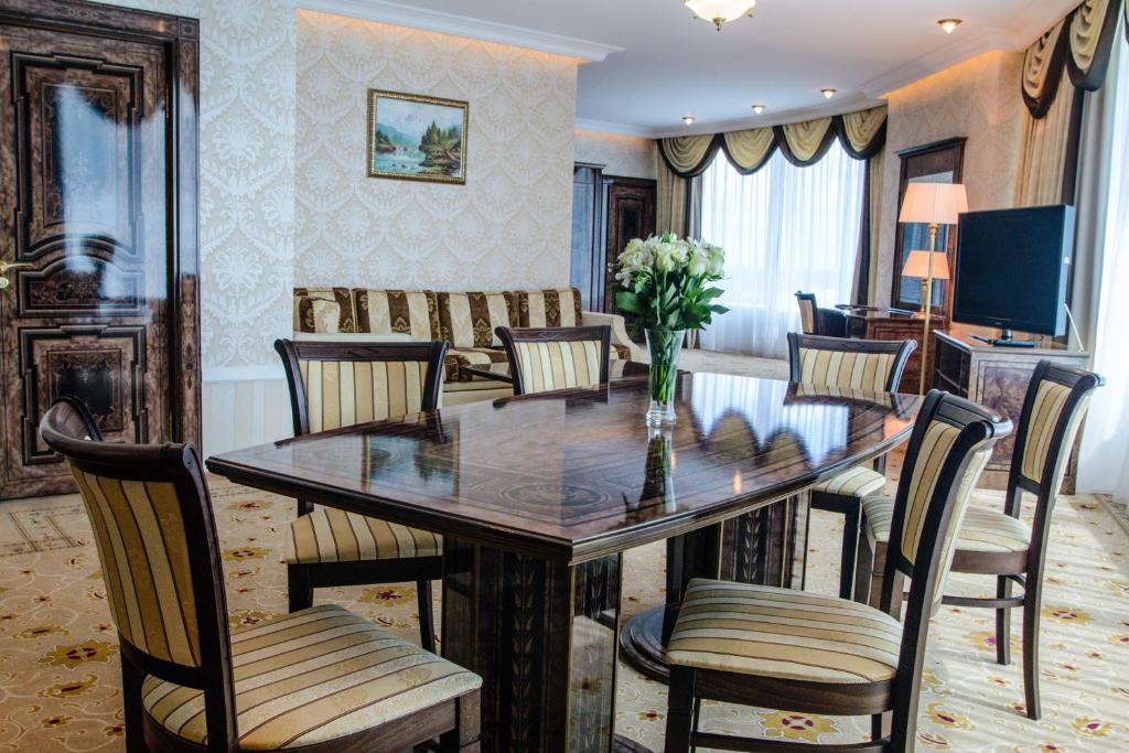 SK Royal Hotel Moscow - Ambassadeur Suite