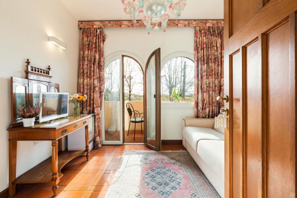 Posezení v ubytování Villa Pambuffetti