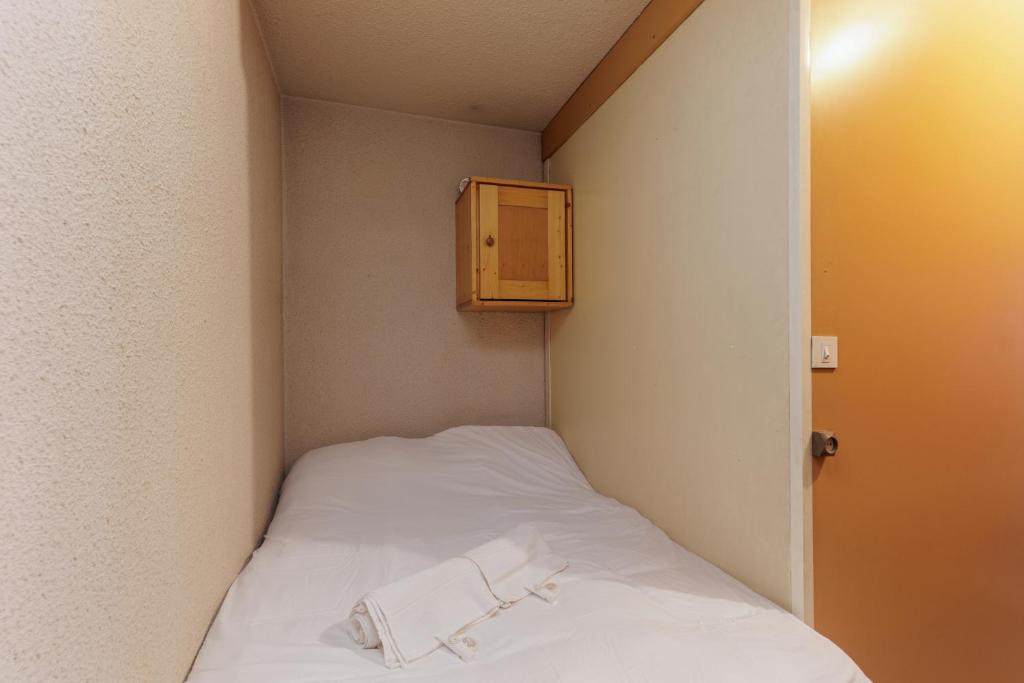 Postel nebo postele na pokoji v ubytování Ski In-Out - Heart of Val Thorens Great 6 Guests, WiFi 20
