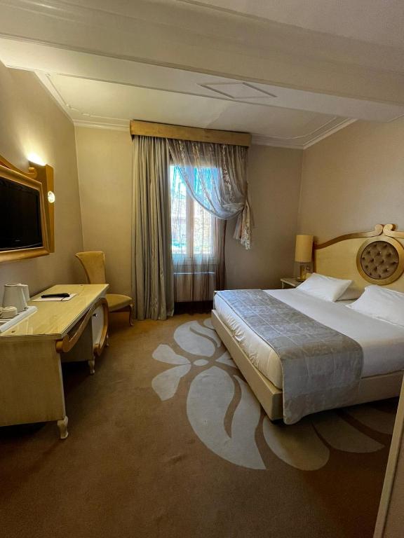 Zanhotel Tre Vecchi - Resim 4