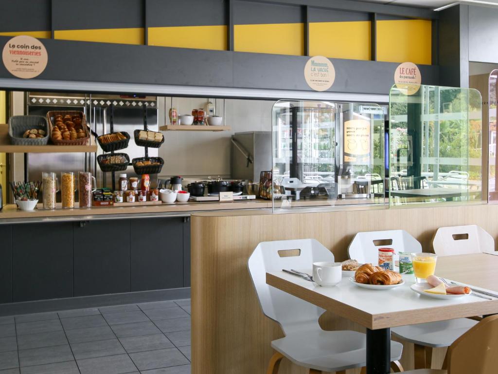 B&B HOTEL Marseille Prado Vélodrome - Resim 9