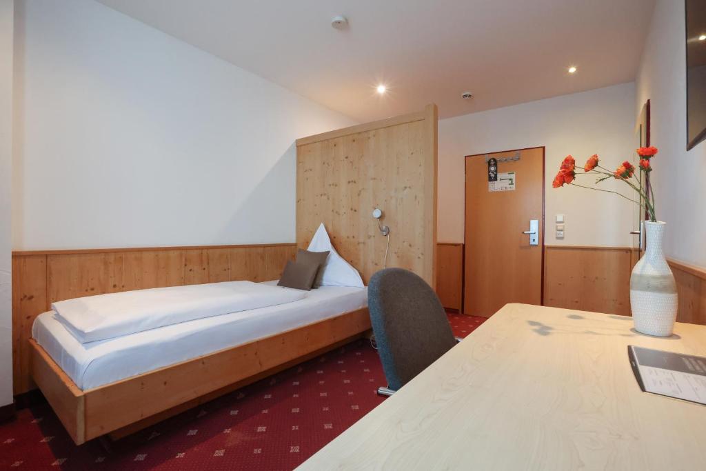 Arthotel ANA Panorama, Trademark Collection by Wyndham - Standard Single Room