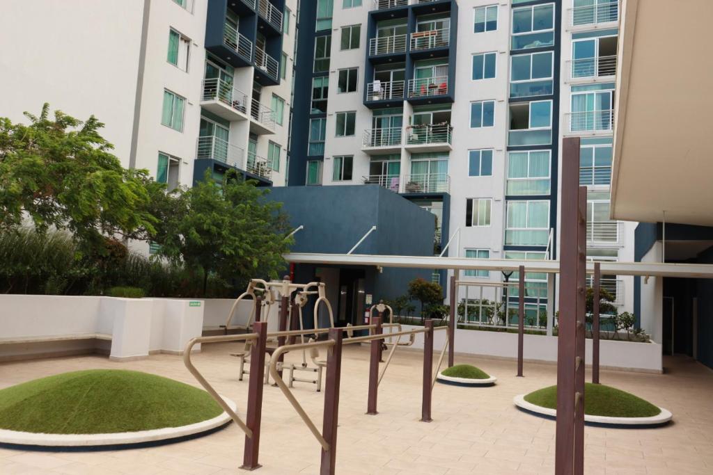 Room in my Condo San Jose, San José Updated 2024 Prices