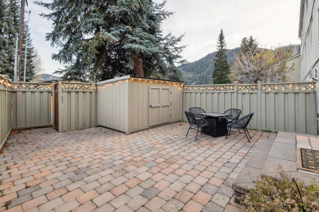 Ketchum Condo with Patio Less Than 1 Mi to Sun Valley!, Ketchum