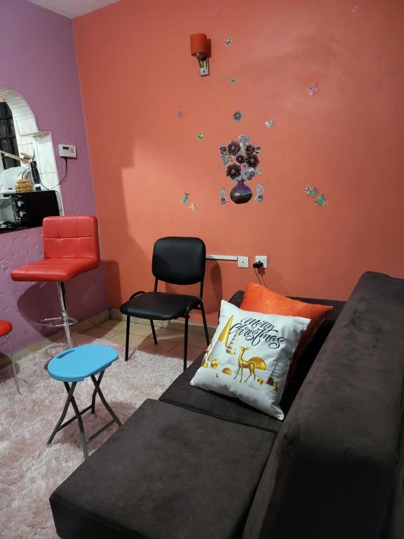 Posezení v ubytování G&G Lavish Studio Nakuru