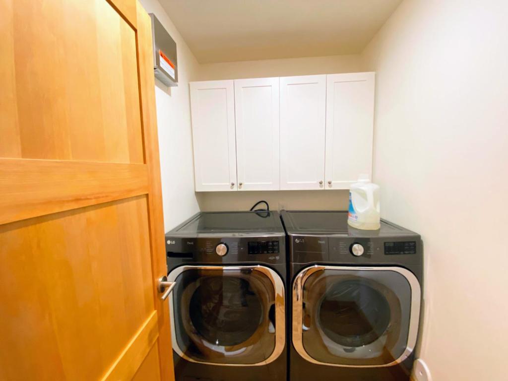 Old Jackson HWY Modern Farmhouse, Victor Updated 2024 Prices