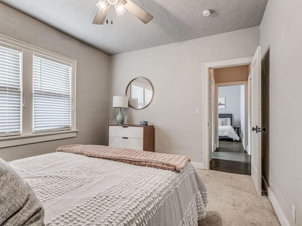 Maison de vacances / Gîte The Bison Walk to Paseo Western Districts