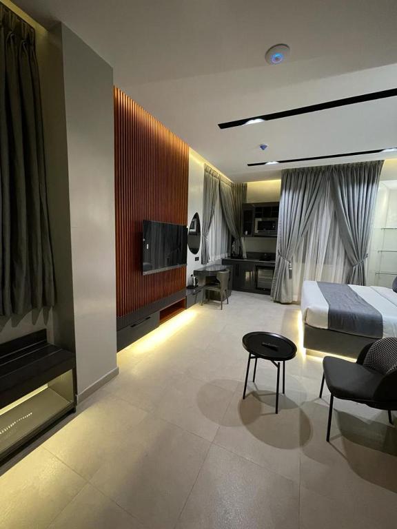Postel nebo postele na pokoji v ubytování GTA HOTEL IKEJA