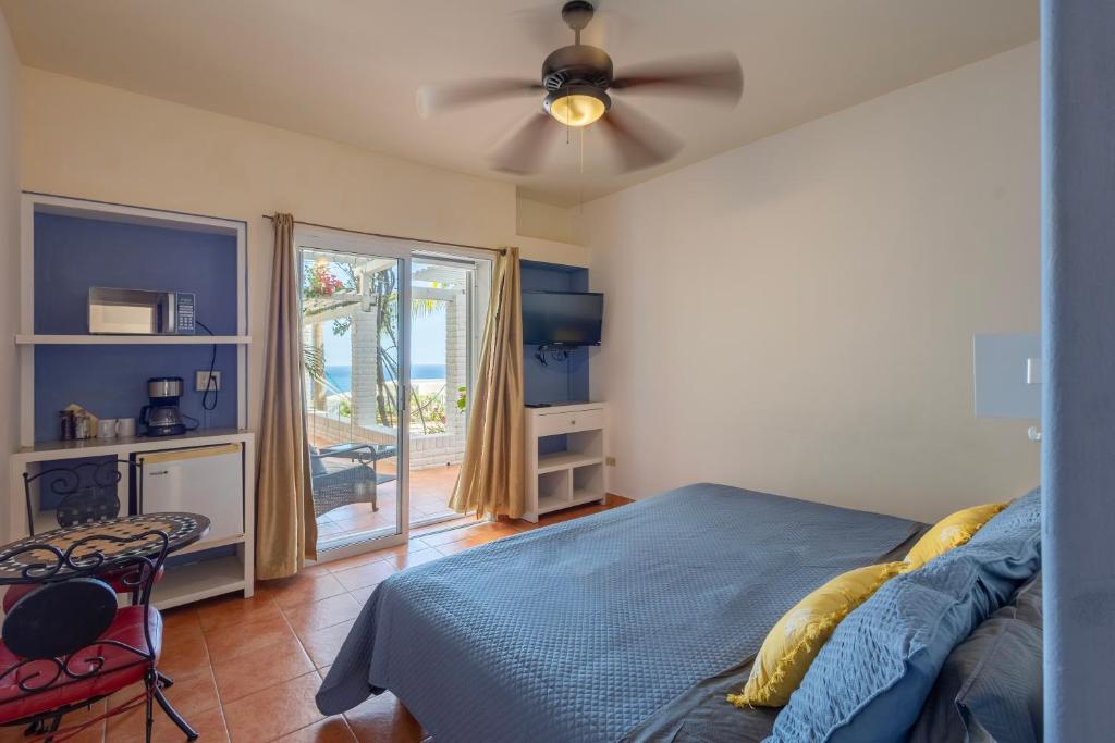 MariaMar Suites photo