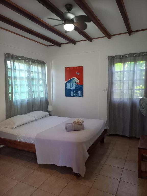 Postel nebo postele na pokoji v ubytování Pagalù Hostel
