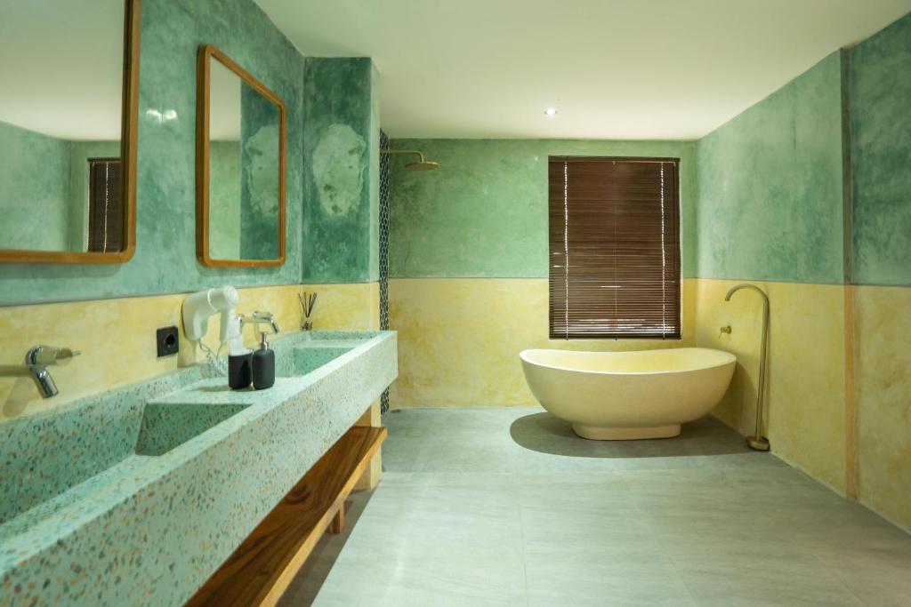 Koupelna v ubytování Alana Penida Hotel