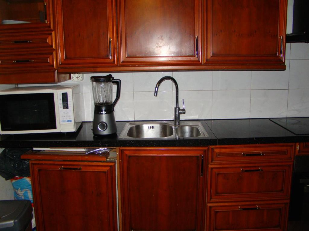 رزرو هتل، آمسترهاوس B&B