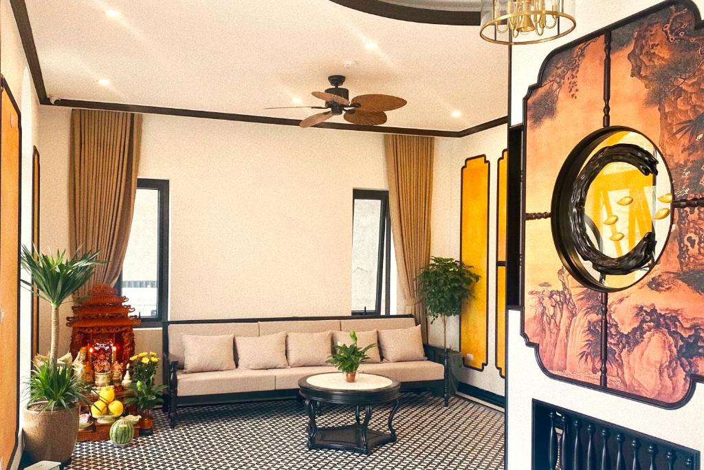 Posezení v ubytování Lake Hotel Sóc Sơn