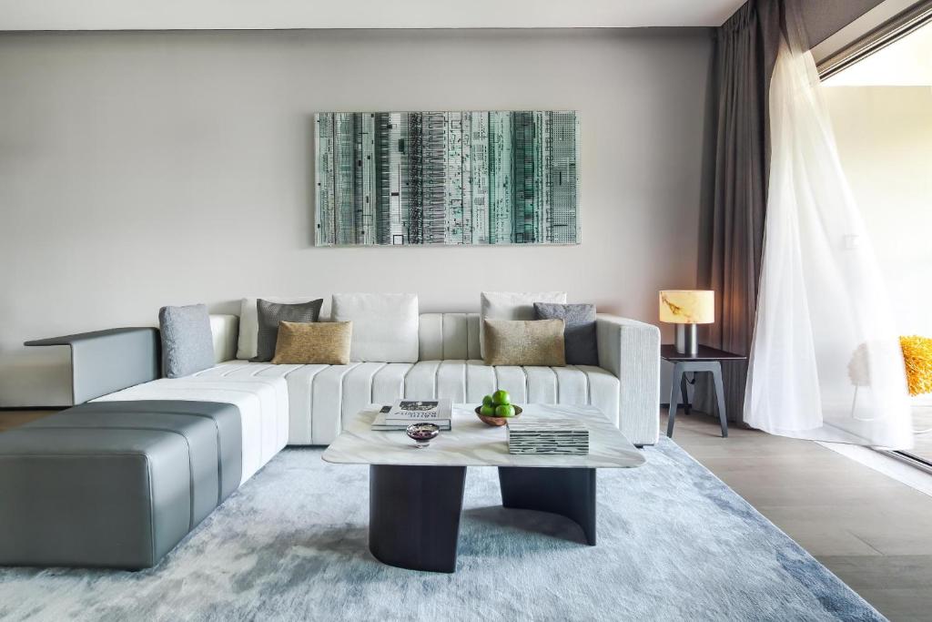 Posezení v ubytování Artisse Place - Access to 4000 sqm Fusion Wellness Centre and 800 sqm Indoor Swimming Pool