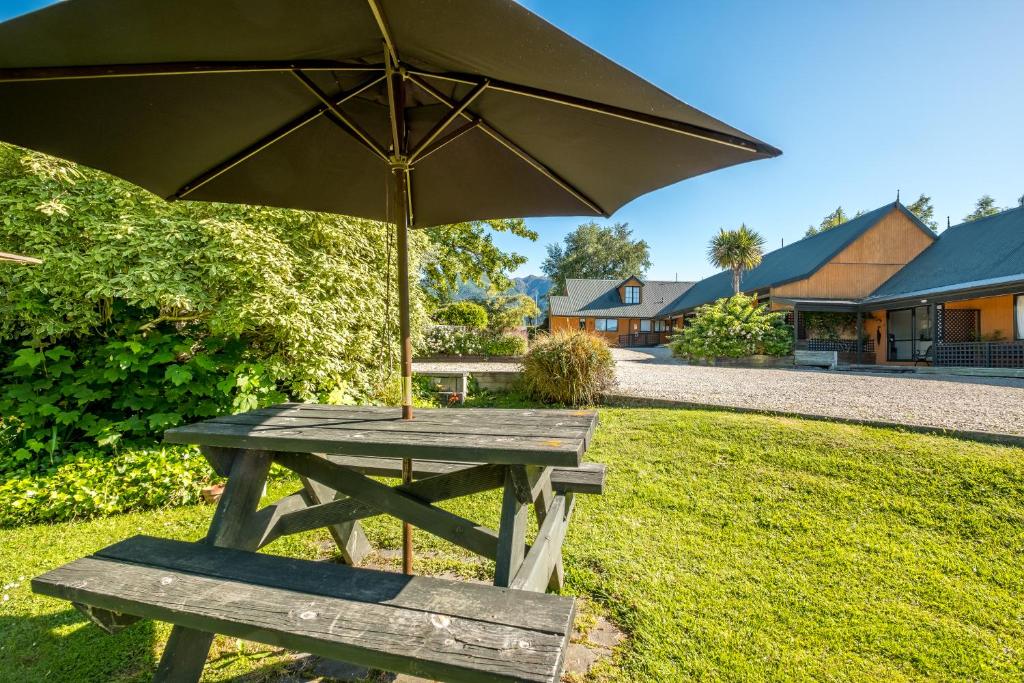 Alpine Garden Motel - Resim 19