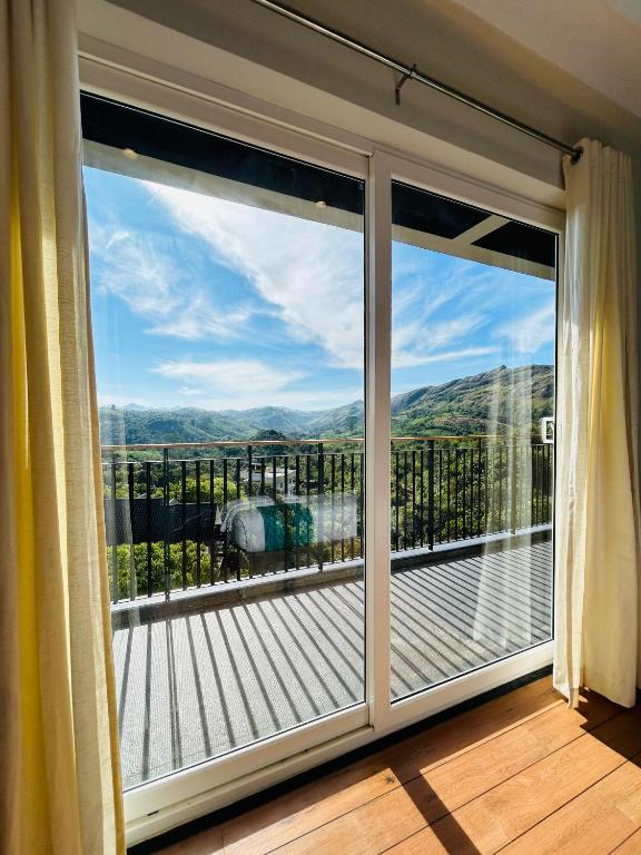 Balkón nebo terasa v ubytování VAGA NAKSHATHRA SUITES