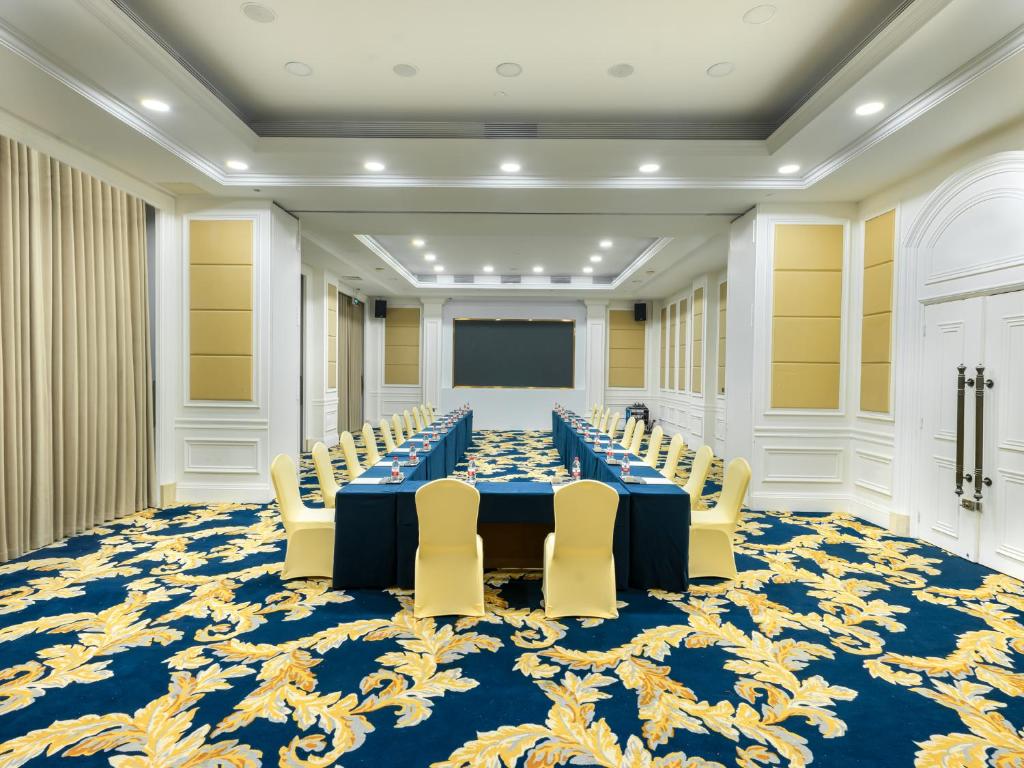 Konferenční prostory v ubytování Four Points by Sheraton Yangjiang City Center