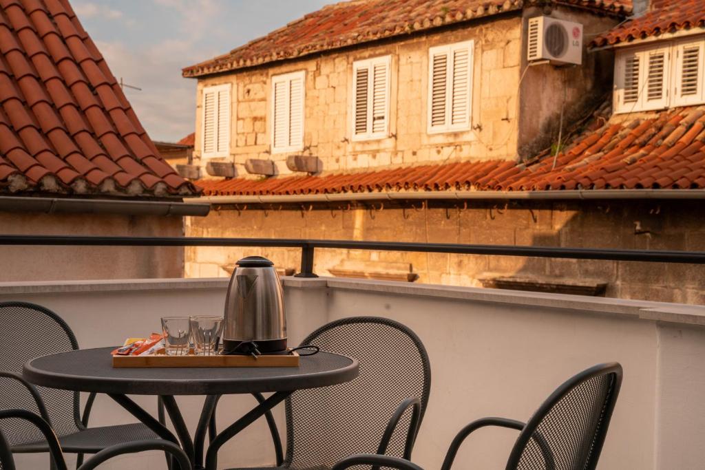 Slavija Culture Heritage Hotel - Resim 17