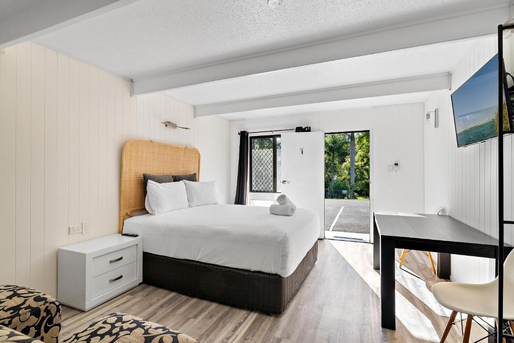 Postel nebo postele na pokoji v ubytování Buderim Fiesta Motel