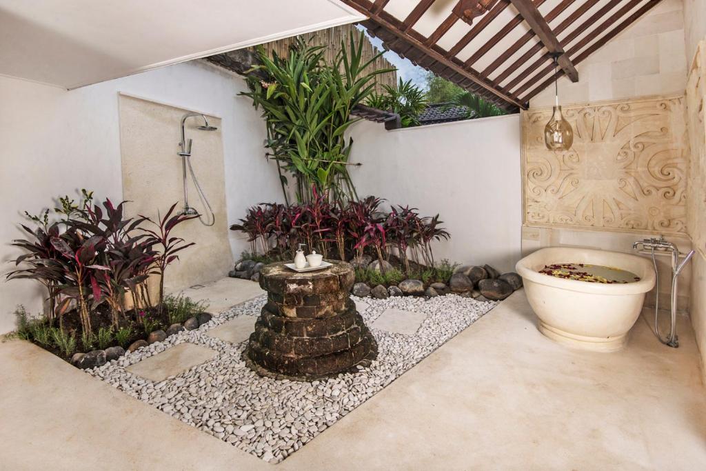 Villa Kubu Seminyak - 15