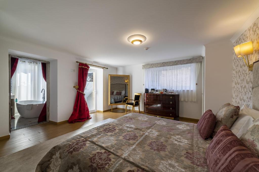 Sintra Marmoris Palace - 2