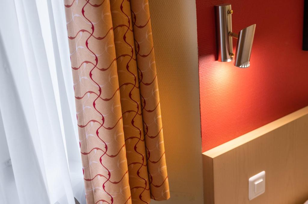 Hotel De la Paix - Resim 13