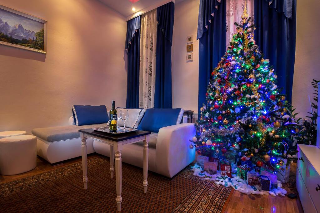 E&E Apartments - Four-Bedroom Apartment